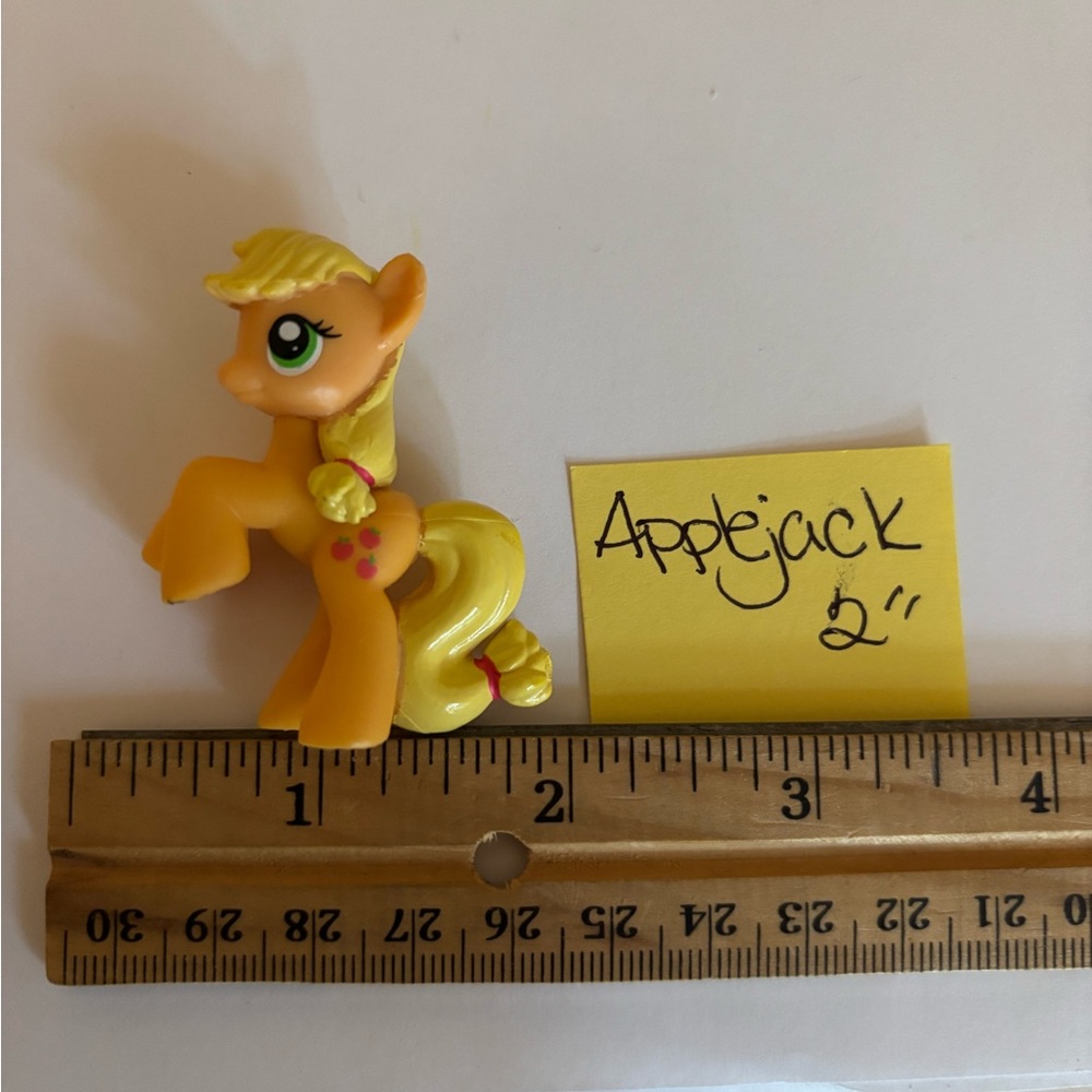 My Little Pony Applejack Figure - standing 2”